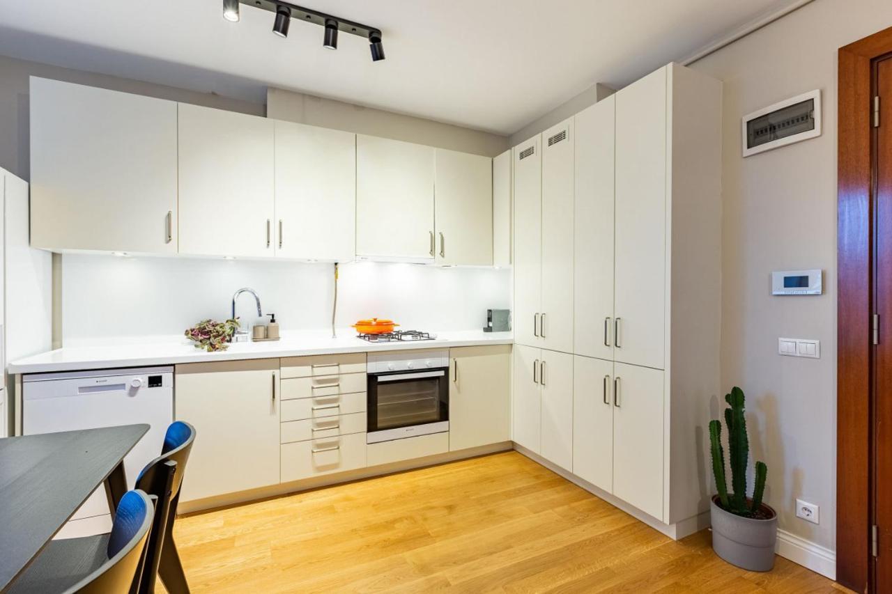Mesmerizing Flat With Bosphorus View In Beyoglu Apartment Istanbul Bagian luar foto